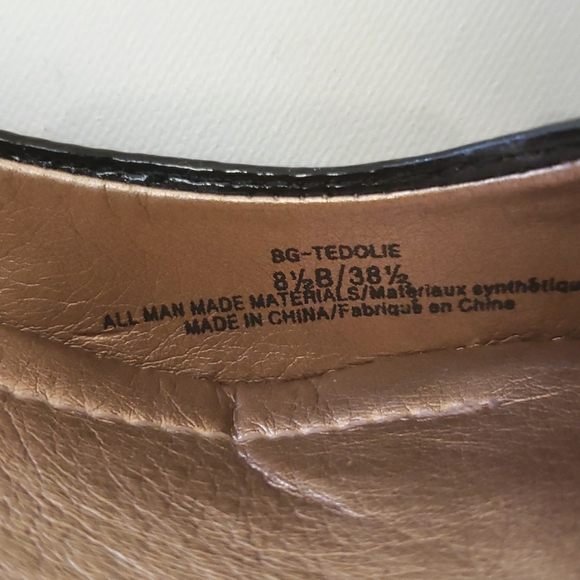 BCBGeneration Vegan Leather & Suede Wedge Peep Toe Heels GUC 8.5 - Picture 9 of 13